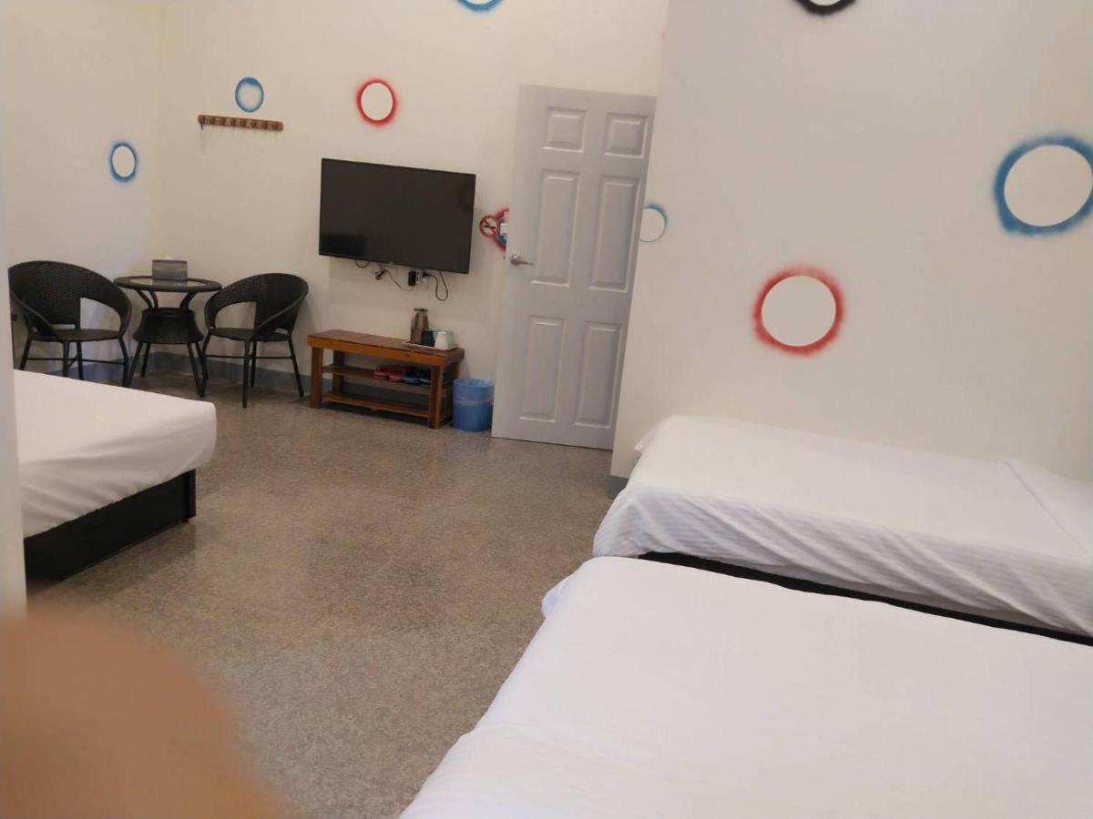Sun Moon Lake Jinlongshan Bnb Yuchi Zewnętrze zdjęcie