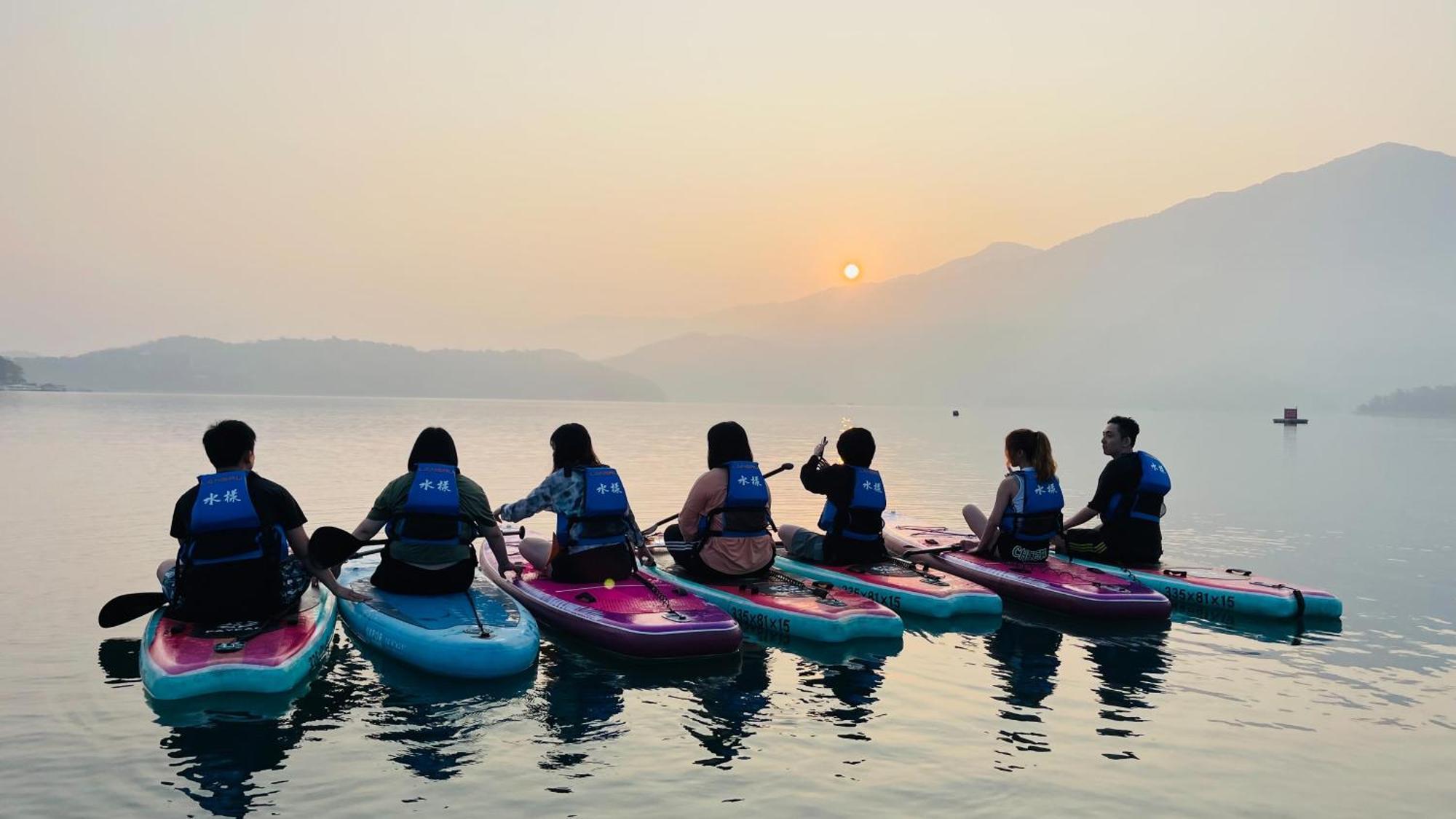 Sun Moon Lake Jinlongshan Bnb Yuchi Zewnętrze zdjęcie