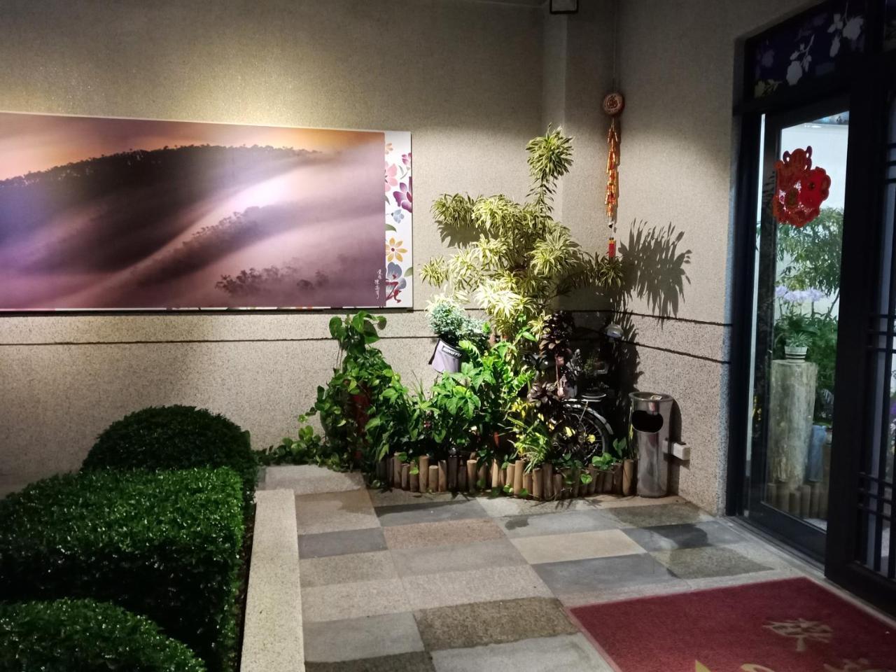 Sun Moon Lake Jinlongshan Bnb Yuchi Zewnętrze zdjęcie